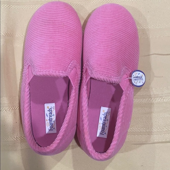 New Foamthreads corduroy pink slippers girl Sz 13 - Picture 1 of 11